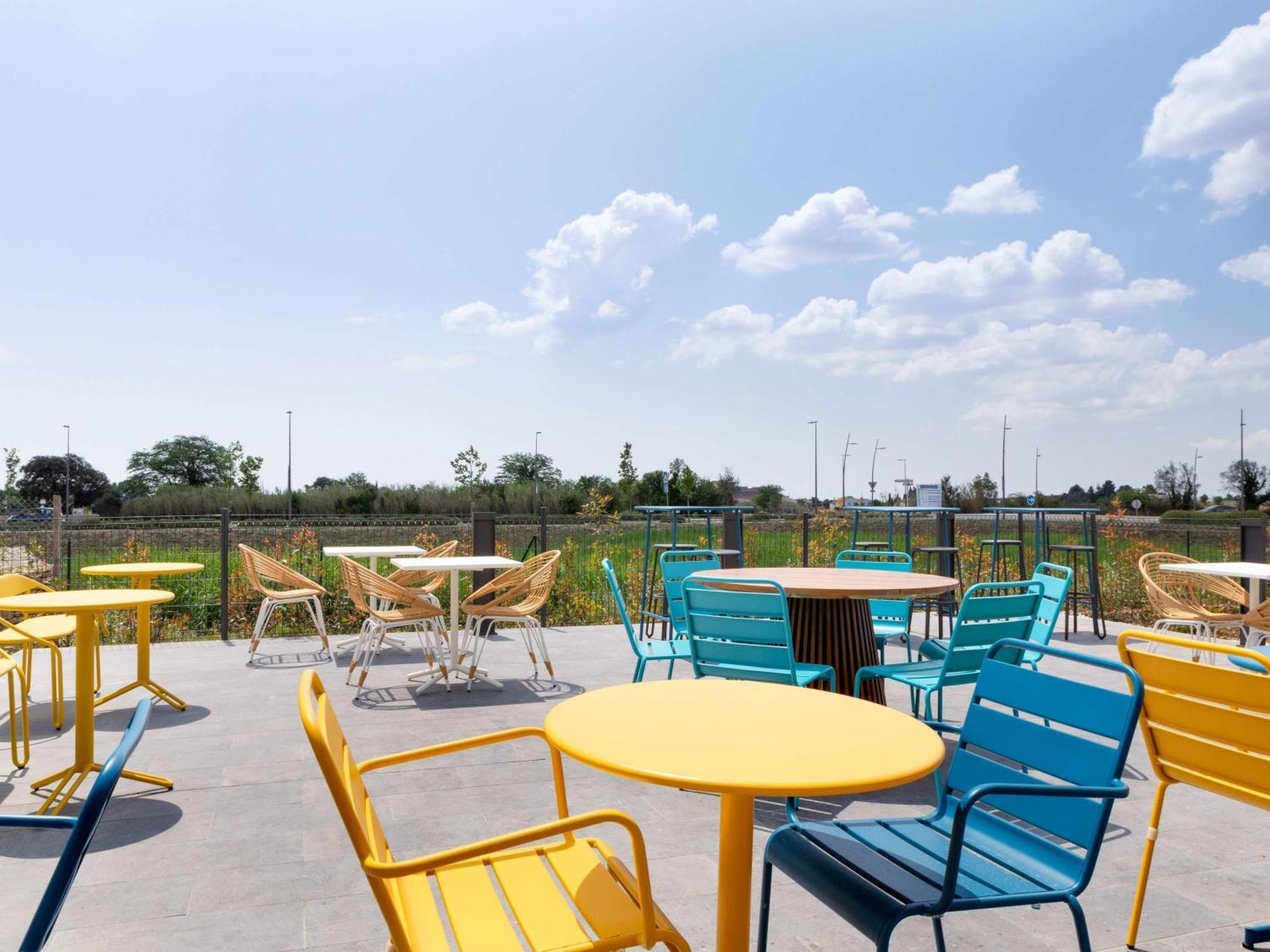 Ibis Styles Miramas Hotel Kültér fotó